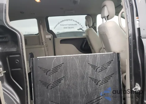 2016 Dodge Grand Caravan Sxt from USA, damaged, VIN 2C7WDGCG3GR364156